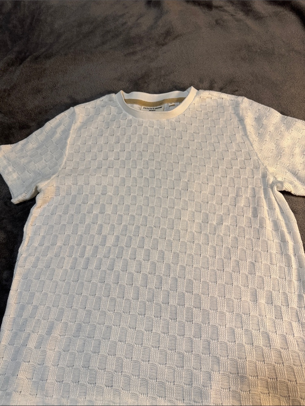 Men's White Textured Knit Short-Sleeve Shirt